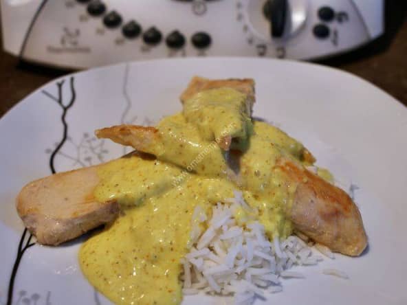 Aiguillettes de poulet, sauce curry et riz au thermomix facile et rapide