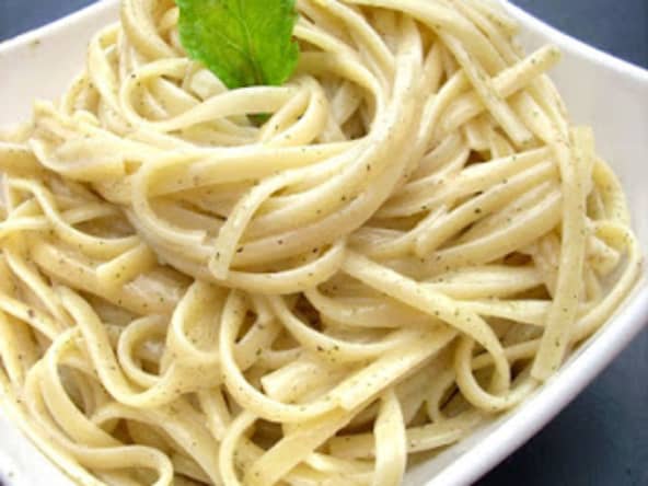 Linguine Chèvre, Olives et Menthe