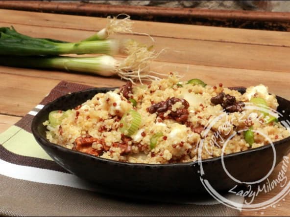 Salade au boulghour, quinoa, feta et noix