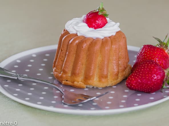 Baba au rhum aux fraises