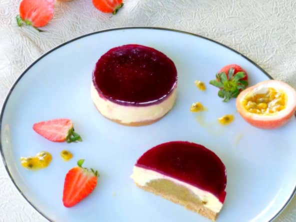 Cheesecake Céleste de Pierre Hermé fraises, rhubarbe et passion pour la fête des mères