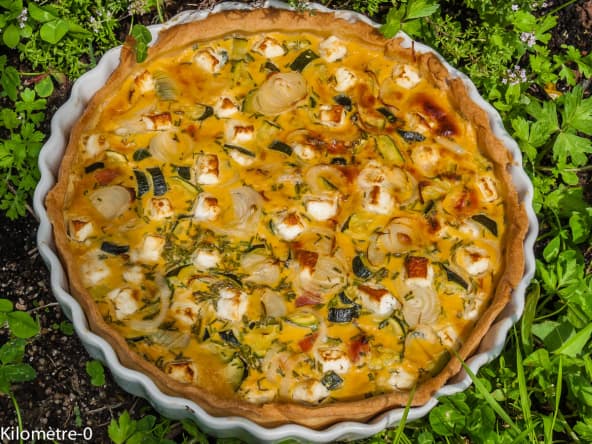 Quiche aux courgettes, jambon et feta un repas savoureux et complet