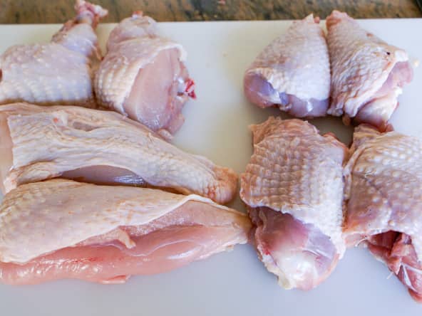 Découper une volaille à cru en 8 morceaux - Découpe pour gros poulet fermier