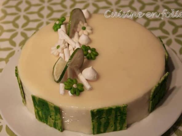 Entremet citron vert et coco, et framboises