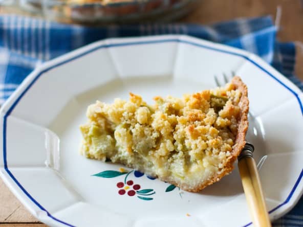 Tarte à la rhubarbe et crumble