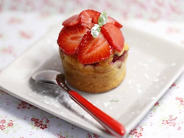 Muffins aux fraises et à la menthe