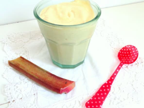 Rhubard curd