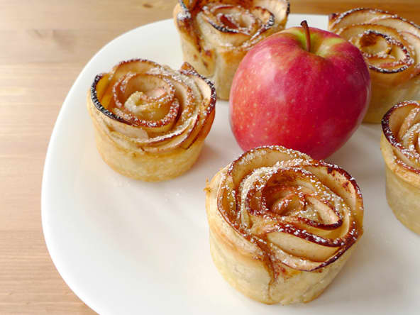 Roses en pâte feuilletée aux pommes