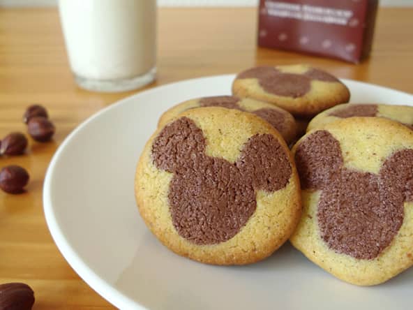 Sablés Mickey Mouse au chocolat et à la noisette