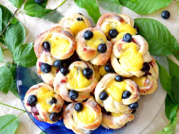 Blåbärsbullar, les petites brioches suédoise pour Midsommar