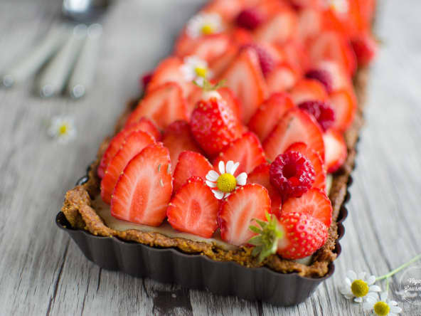 Tarte aux fraises IG bas avec pâte sablée et crème pâtissière