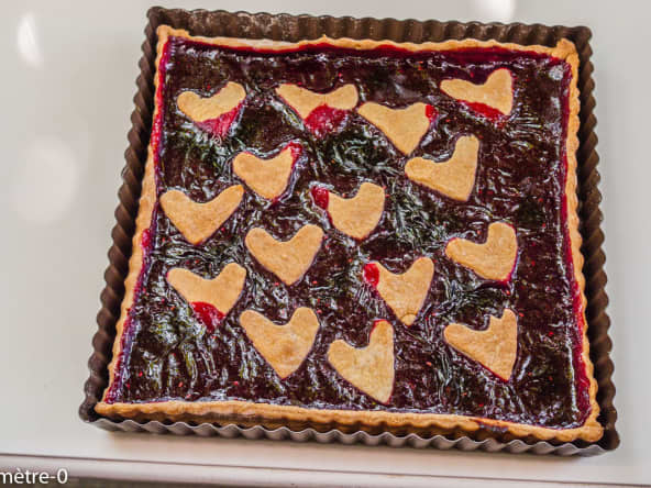 Tarte au coulis de cassis