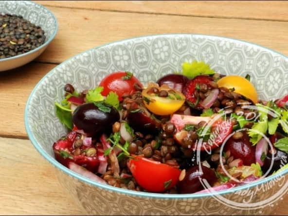Salade de lentilles aux cerises aux parfums asiatiques