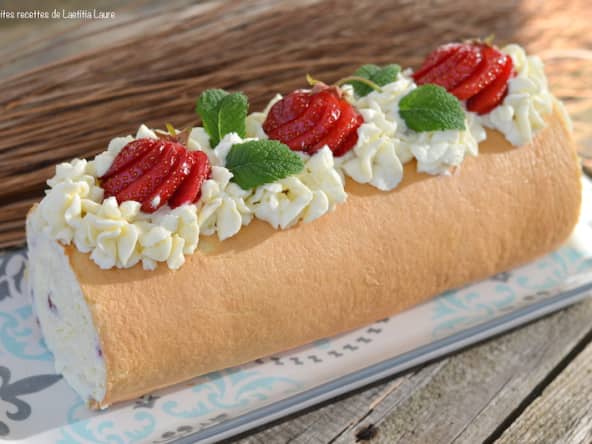 Roulé aux fraises et citron vert