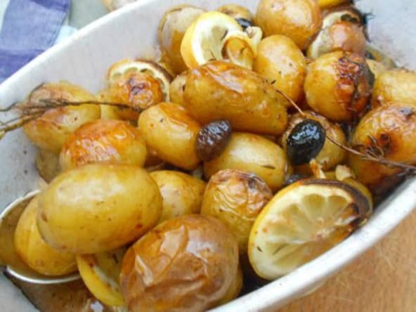 Pommes de terre au citron et aux olives