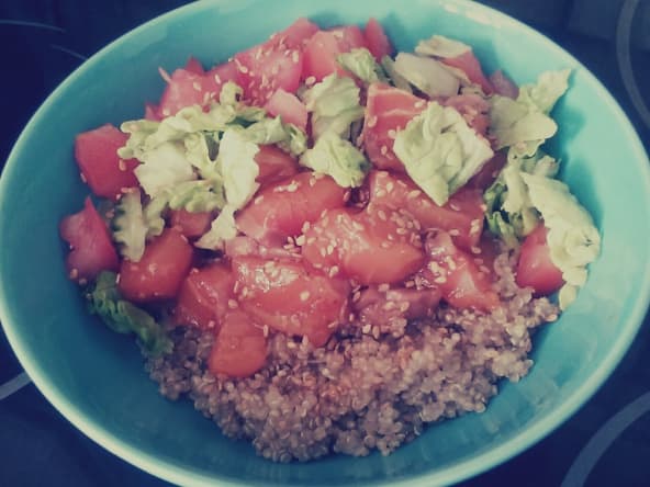 Poke bowl au saumon