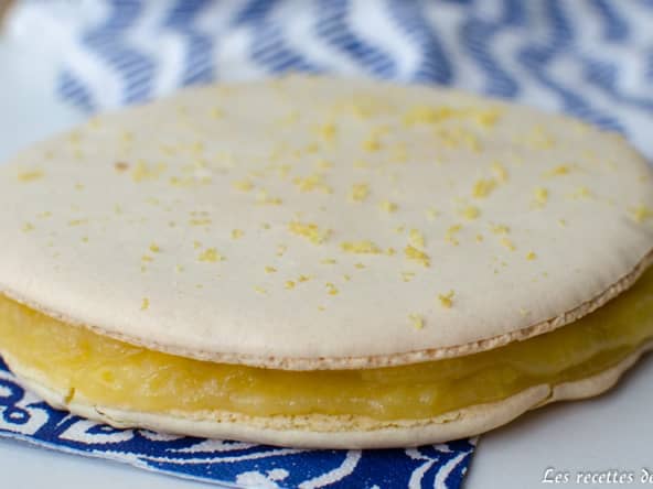 Macaron géant au citron