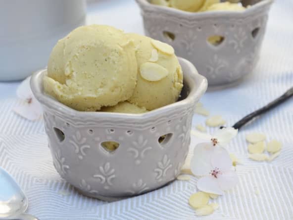 Glace d'été vanille amande sans sorbetière