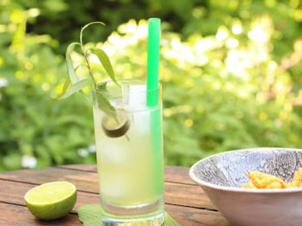 Cocktail Aquarium sucré-salé avec de la sauce poisson