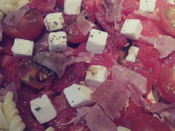 Salade de fusillinis aux tomates