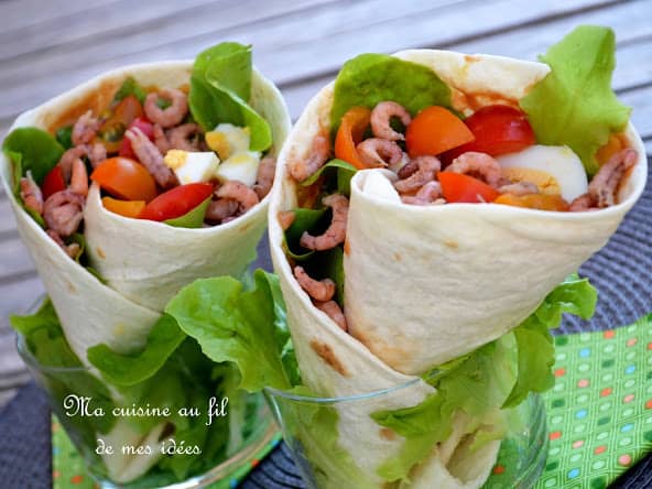 Wraps aux tomates et crevettes grises, sauce cocktail-balsamique