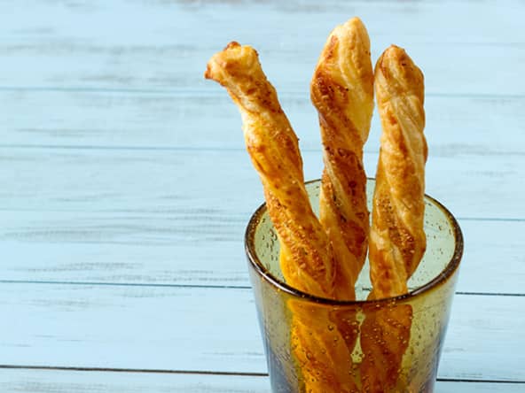 Flûtes au parmesan pour l'apéro