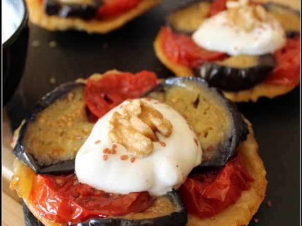 Tatin d'aubergines et tomates crème au chèvre frais