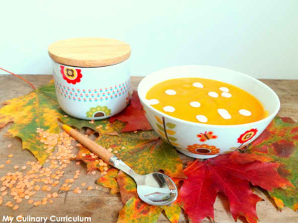 Soupe veloutée d'automne carottes, potiron, lentilles corail
