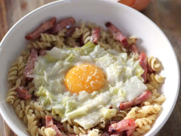 Pâtes carbonara aux poireaux