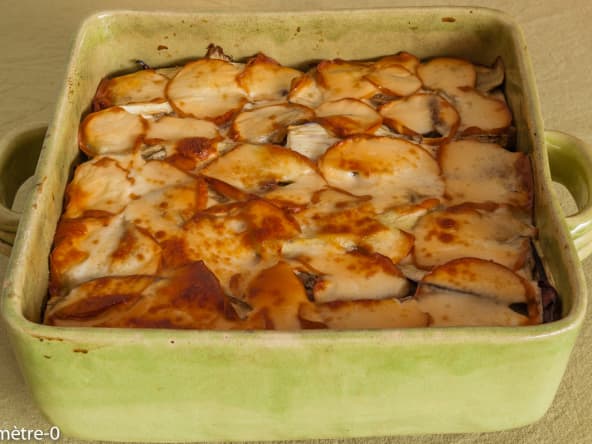 Gratin d'aubergines aux girolles et jambon