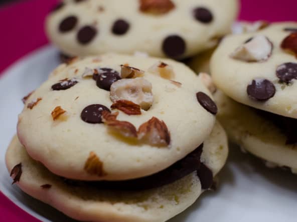 Whoopies au chocolat et aux noisettes