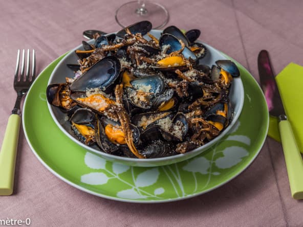 Moules aux girolles