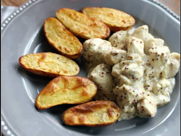 Poulet à la crème et à la moutarde