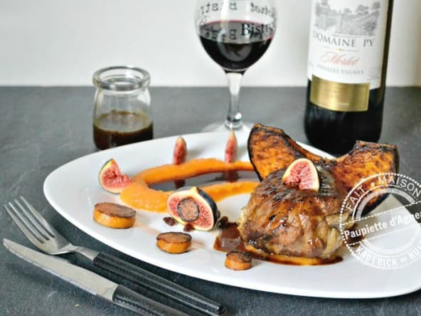 Paupiette d'agneau farcie à l'orientale avec des fruits secs et purée de potiron