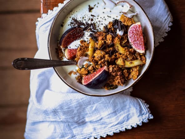 Granola d'automne à la patate douce, figue et épices