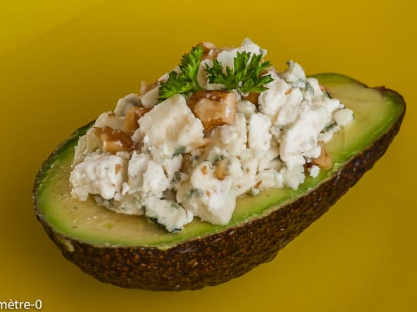 Avocat farci au roquefort et au chèvre