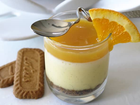 Crémeux à la Vanille Bourbon, Spéculoos et Orange à la Coriandre Recette du chef étoilé Guy Martin