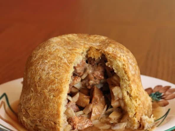 Steam pudding salé d'agneau aux figues et au cidre