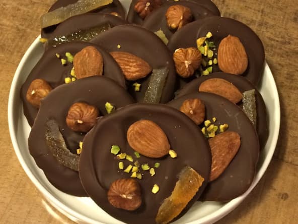 Mendiants au chocolat noir