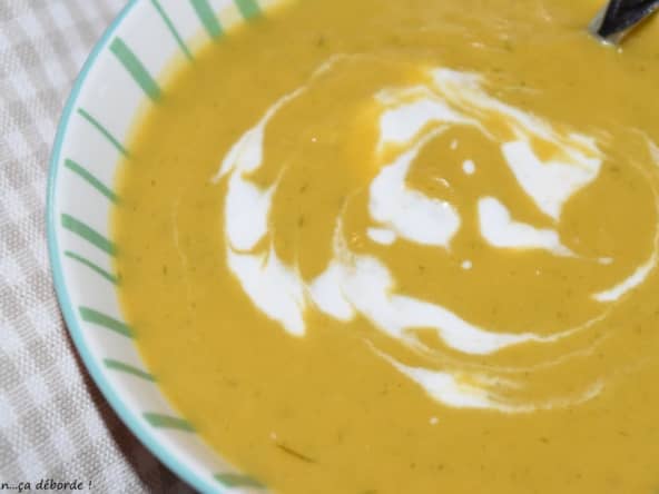 Velouté de patate douce et poireau - Maman...ça déborde