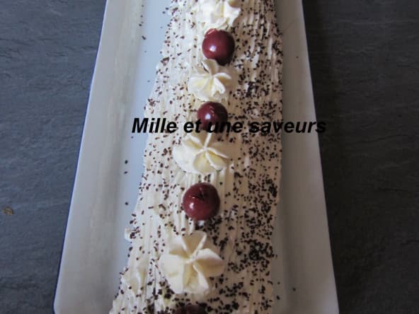 Bûche forêt noire mascarpone