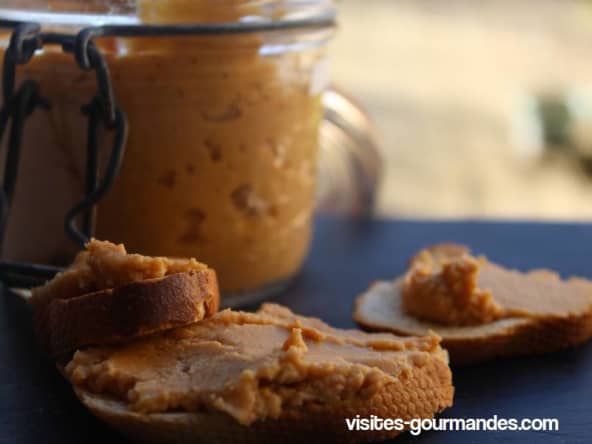 tartinade de lentilles corail, tomates confites et curry