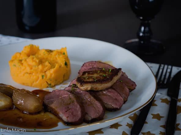 Magret de canard Rossini aux épices de Noël et purée de patates douces au gingembre 