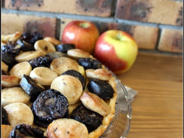 Tarte aux deux boudins et aux pommes