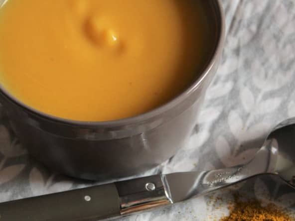 Velouté de Potiron au Curry et Crème de Soja