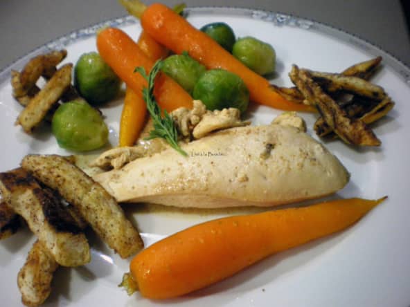 Suprême de volaille aux petits légumes glacés (carottes, choux de Bruxelles...)