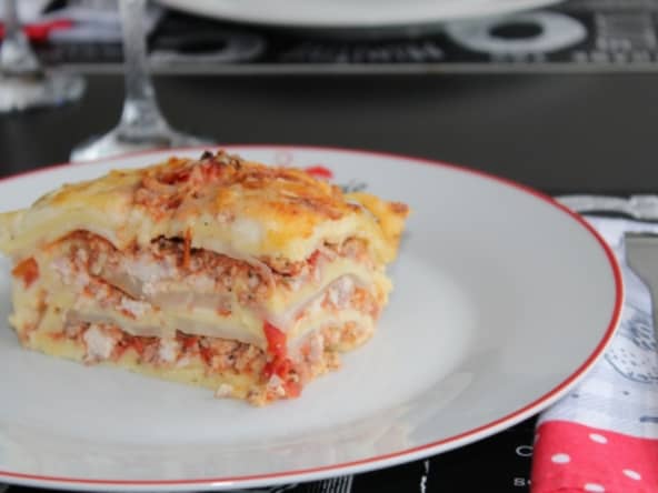Plat de lasagnes porc-poulet et céleri rave
