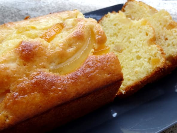 Cake moelleux et parfumé à l'orange et au citron