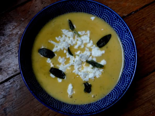 Velouté à la sauge frite de Lituanie