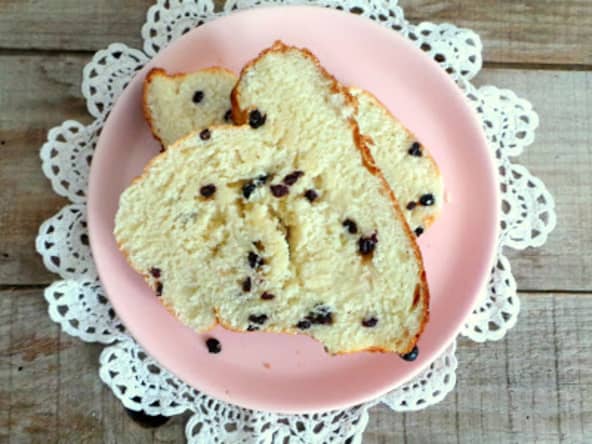 Grosse brioche façon pain au lait aux raisins secs
